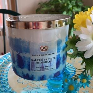 Bath and Body Works Salted Pretzel Milkshake 🥨 🕯